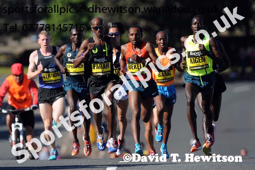 Leading men in the 2014 BUPA Great North Run. Photo: David T. Hewitson/Sports for All Pics